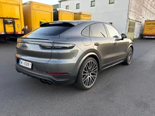 Porsche Cayenne E-Hybrid Coupé in quarzitgraumetallic