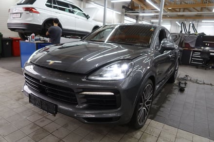 Porsche Cayenne E-Hybrid Coupé