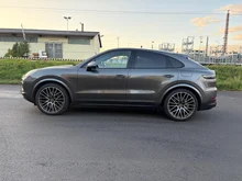 Porsche Cayenne E-Hybrid Coupé in quarzitgraumetallic