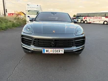 Porsche Cayenne E-Hybrid Coupé in quarzitgraumetallic