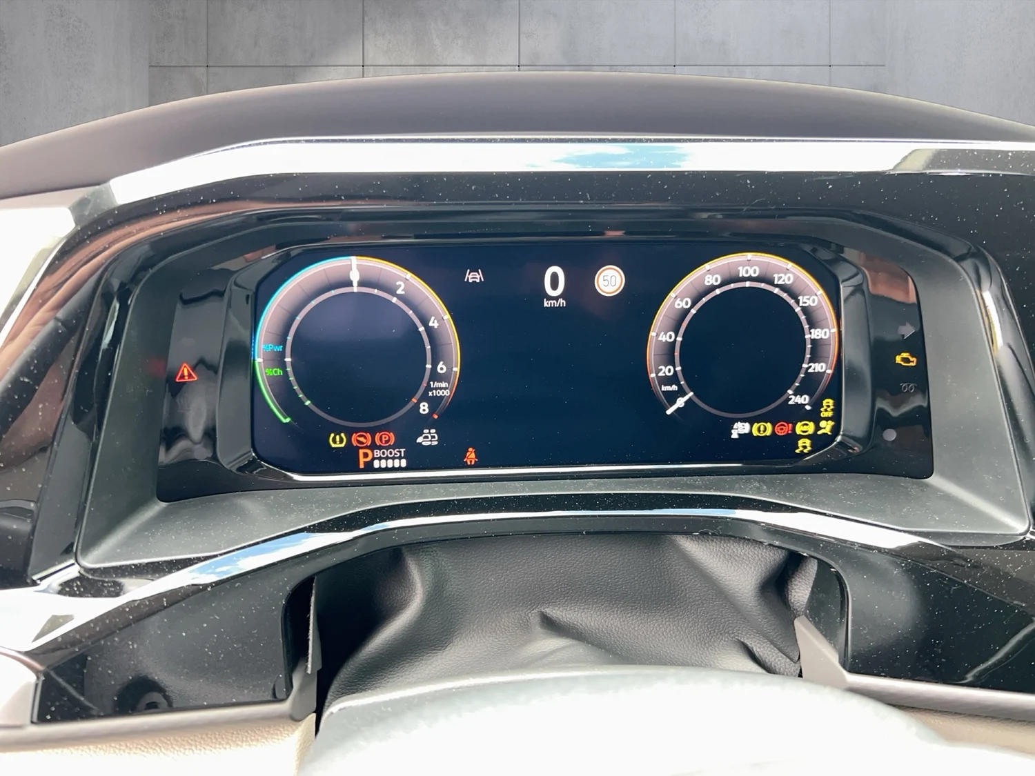 Bild eines VW California Ocean eHybrid 180 kW 4M