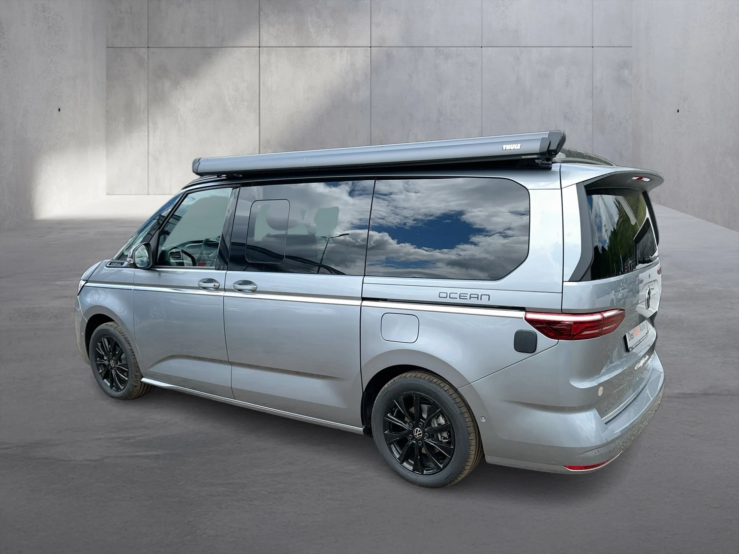 Bild eines VW California Ocean eHybrid 180 kW 4M