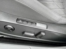 VW Golf Variant Life mHeV DSG in Reflexsilber Metallic