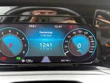 VW Golf Variant Life mHeV DSG in Reflexsilber Metallic
