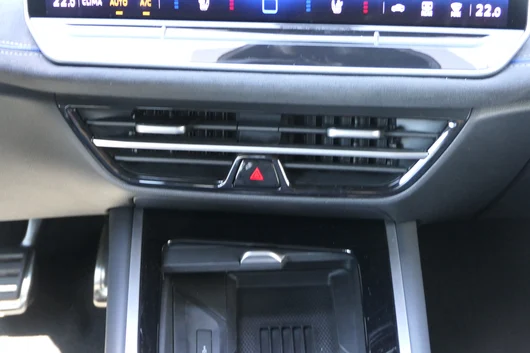 Bild eines VW Passat Variant R-Line TDI DSG