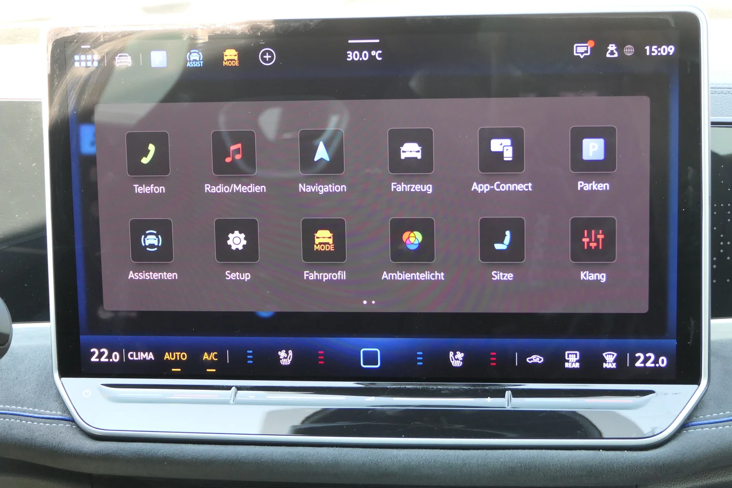 Bild eines VW Passat Variant R-Line TDI DSG