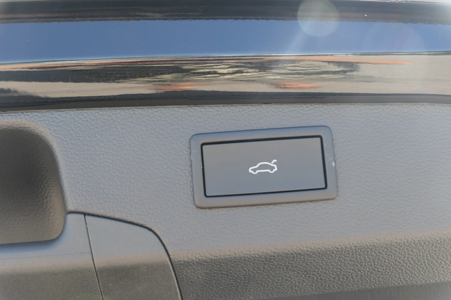 Bild eines VW Passat Variant R-Line TDI DSG