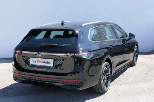 Bild eines VW Passat Variant R-Line TDI DSG