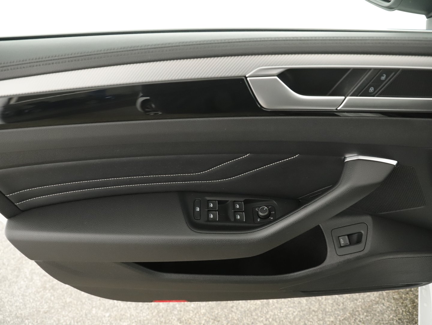 VW Arteon SB R-Line TDI DSG | Bild 6 von 25