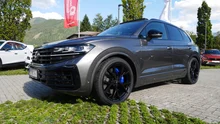VW Touareg R eHybrid TSI 4M. Final Edition in Siliziumgrau Metallic