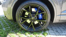 VW Touareg R eHybrid TSI 4M. Final Edition in Siliziumgrau Metallic