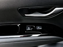Hyundai Tucson 1,6 T-GDI Hybrid 2WD Prestige Line Aut. in dunkelblau - metallic