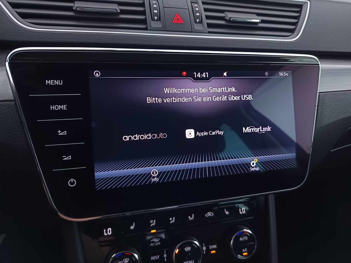 Škoda SUPERB Combi Style TDI DSG | Bild 25 von 40