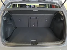VW Golf Rabbit mHEV DSG in Mondsteingrau