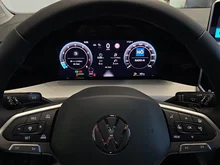 VW Golf Rabbit mHEV DSG in Mondsteingrau
