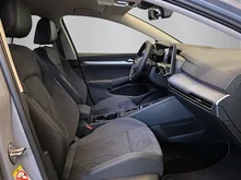 VW Golf Rabbit mHEV DSG in Mondsteingrau