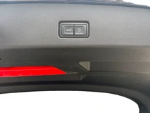 Audi Q4 e-tron 40 e-tron in Mythosschwarz metallic