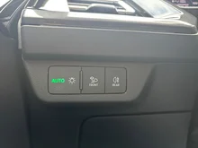 Audi Q4 e-tron 40 e-tron in Mythosschwarz metallic