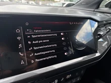 Audi Q4 e-tron 40 e-tron in Mythosschwarz metallic