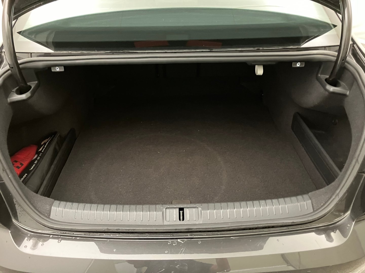 VW Passat Elegance TDI SCR 4MOTION DSG | Bild 28 von 30