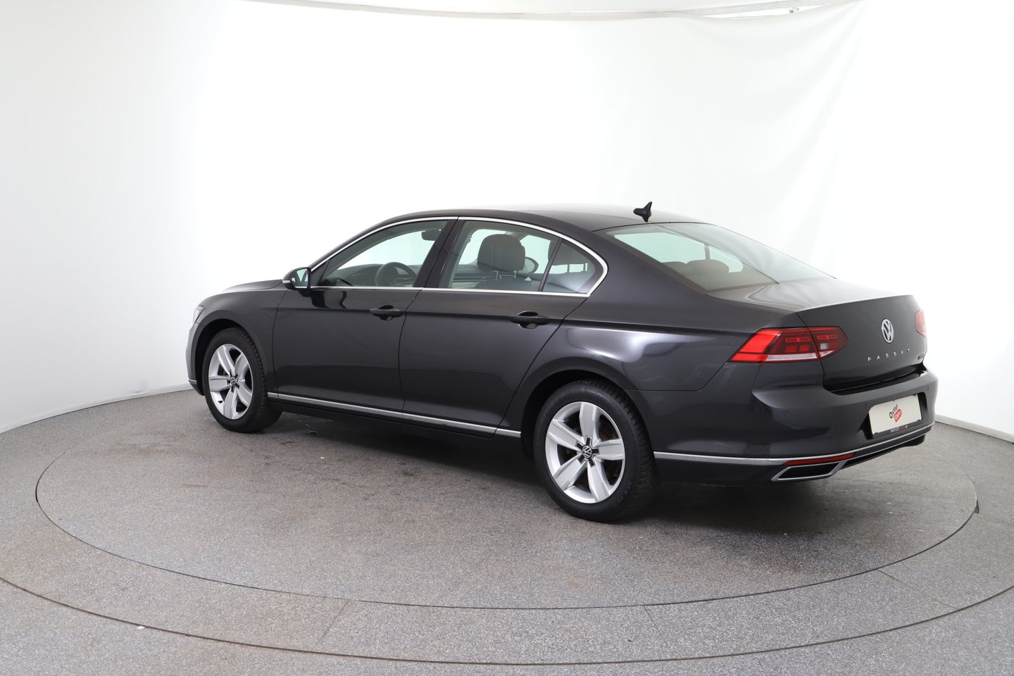 VW Passat Elegance TDI SCR 4MOTION DSG | Bild 3 von 30