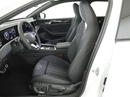 VW Passat Variant Sport eTSI DSG