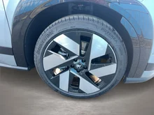 Škoda Peaq Selection 90 in Smokey Diamond-Silber Metallic