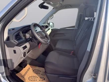 VW Transporter Kombi LR TDI in Reflexsilber Metallic