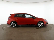VW Golf GTI Clubsport DSG in KINGS RED METALLIC