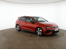 VW Golf GTI Clubsport DSG in KINGS RED METALLIC