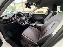 SEAT Leon SP Kombi Style Edition 1.5TSI 115PS in Nevada-Weiß Metallic