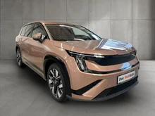 Škoda Peaq Selection 90x in Rosewood-Beige Metallic