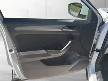 VW T-Roc Design TDI 4MOTION DSG in WHITE SILVER METALLIC