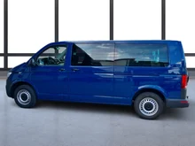 VW Transporter Kombi LR TDI 4MOTION in Deepocean