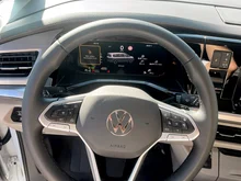 VW Multivan Edition eHybrid 180 kW 4MOTION in Candyweiß/Dach Deepblack