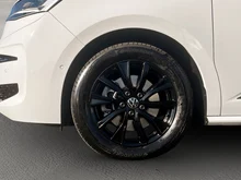 VW Multivan Edition eHybrid 180 kW 4MOTION in Candyweiß/Dach Deepblack