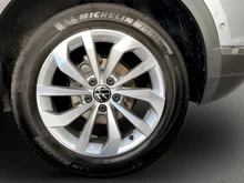 VW T-Roc Style TSI DSG in Pyritsilber Metallic
