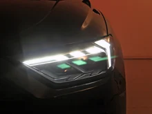 Thumbnail-Foto von Fahrzeug