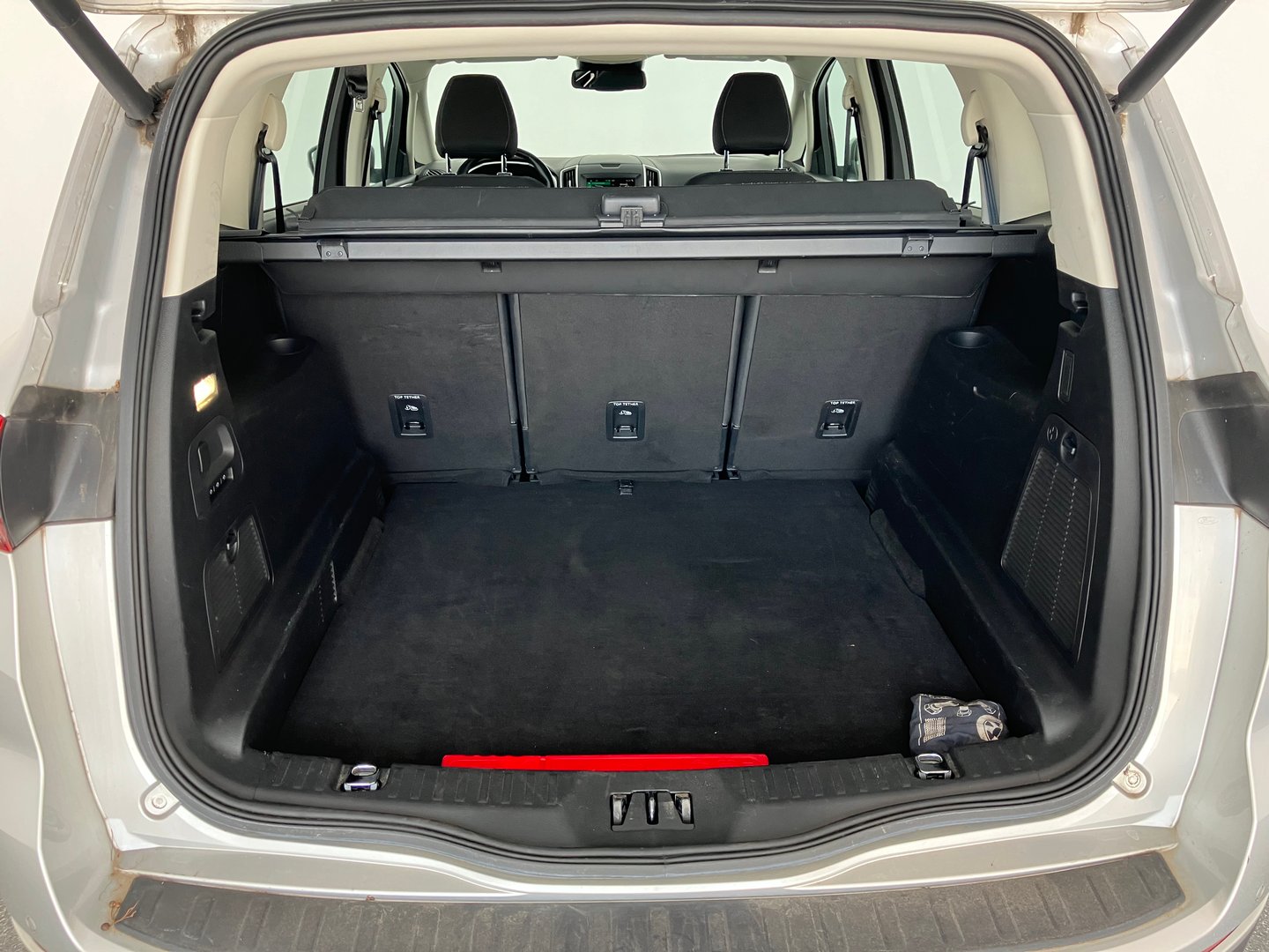 Ford S-MAX Titanium 2.0 EcoBlue SCR AWD Aut. | Bild 14 von 17