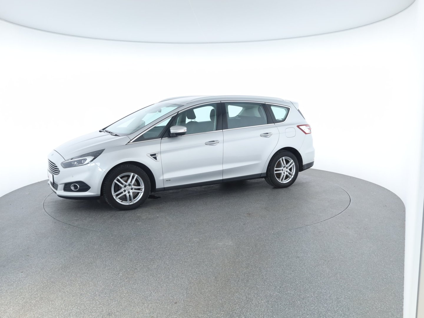 Bild eines Ford S-MAX Titanium 2.0 EcoBlue SCR AWD Aut.