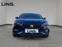SEAT Leon FR 1.5 eTSI ACT DSG in Nacht-Schwarz Metallic