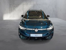 VW ID.7 Tourer Pro 210 kW Business - 77 kWh in Aquamarinblau
