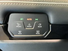 VW ID.7 Tourer Pro 210 kW Business - 77 kWh in Aquamarinblau