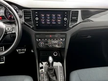 VW Golf Sportsvan Comfortline TDI SCR DSG in weiss - normal