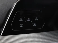 VW Golf Variant R-Line mHeV DSG in hellgrau - metallic