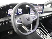 VW Golf Variant R-Line mHeV DSG in hellgrau - metallic