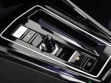 VW Golf Variant R-Line mHeV DSG in hellgrau - metallic