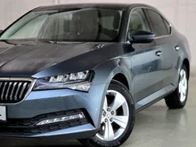 Škoda Superb Ambition TDI in Quarz-Grau Metallic