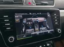 Škoda Superb Ambition TDI in Quarz-Grau Metallic