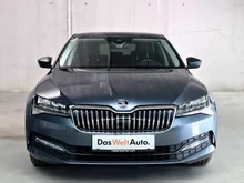 Škoda Superb Ambition TDI in Quarz-Grau Metallic